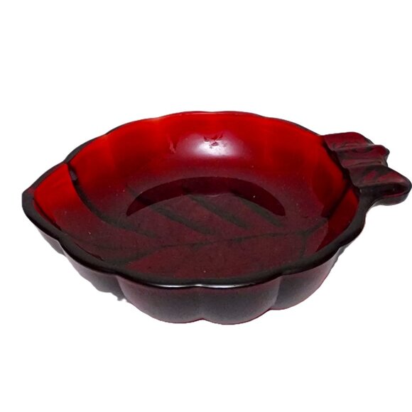 Roly Poly Royal Ruby Leaf Shape Art Deco MCM Dish/Ash Tray by Anchor Hocking - Picture 2 of 6